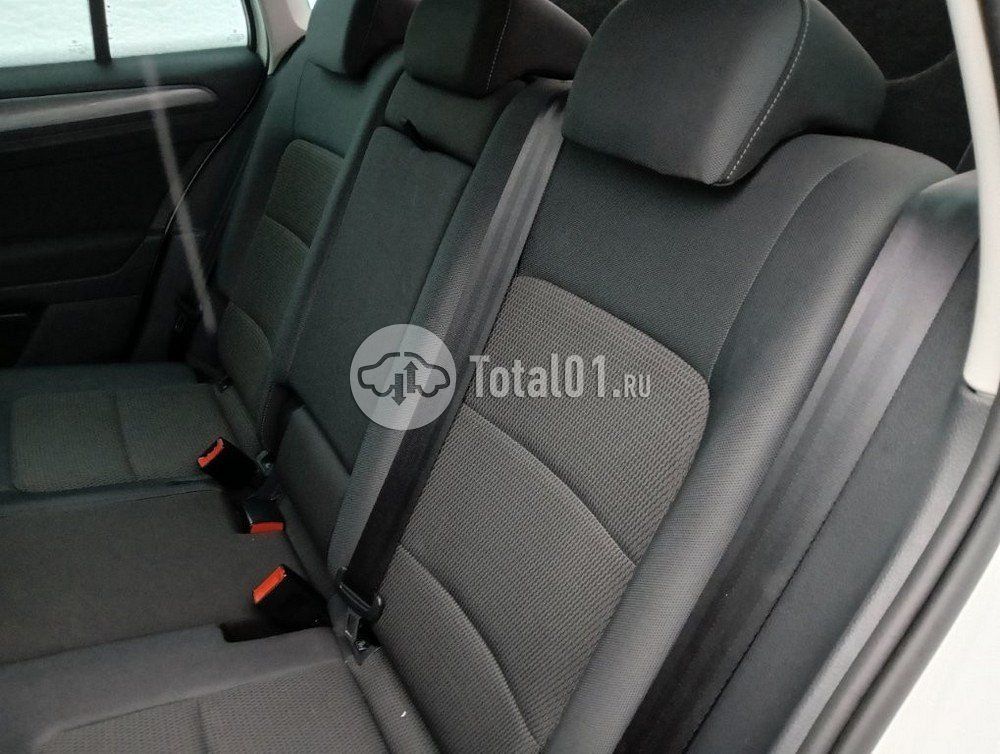 Фото Volkswagen Golf Sportsvan 192