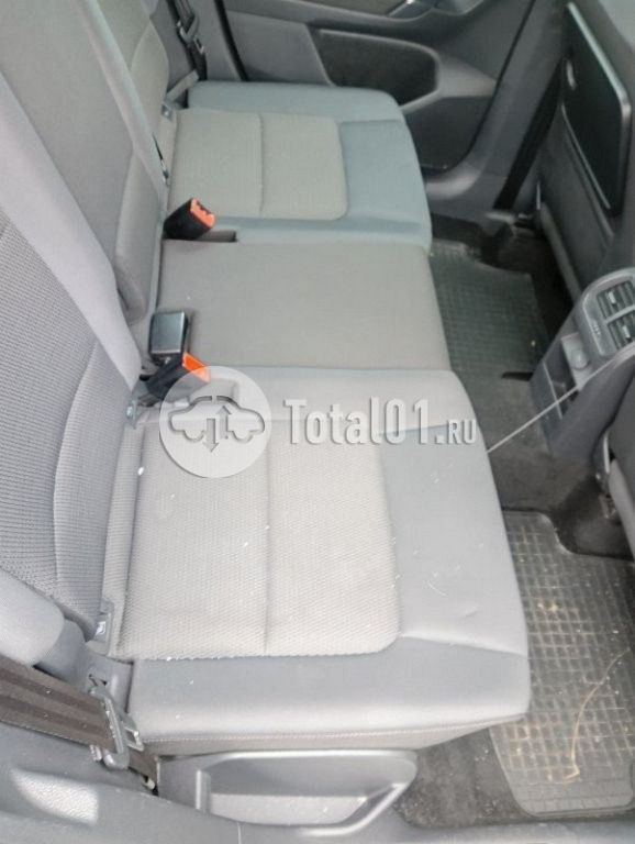 Фото Volkswagen Golf Sportsvan 216