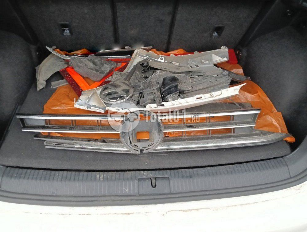 Фото Volkswagen Golf Sportsvan 256