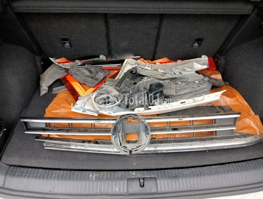 Фото Volkswagen Golf Sportsvan 258