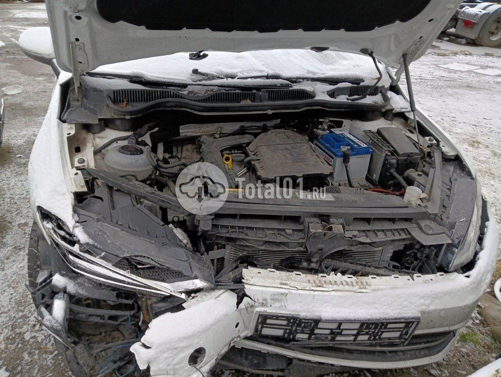 Фото Volkswagen Golf Sportsvan 296