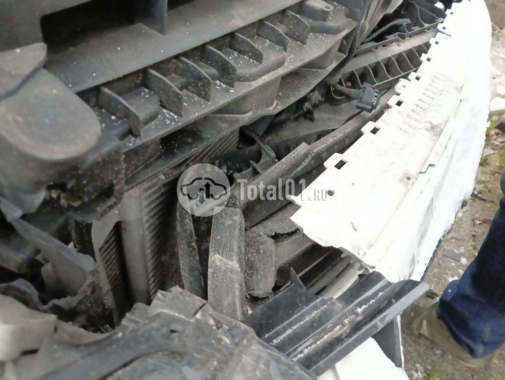 Фото Volkswagen Golf Sportsvan 308