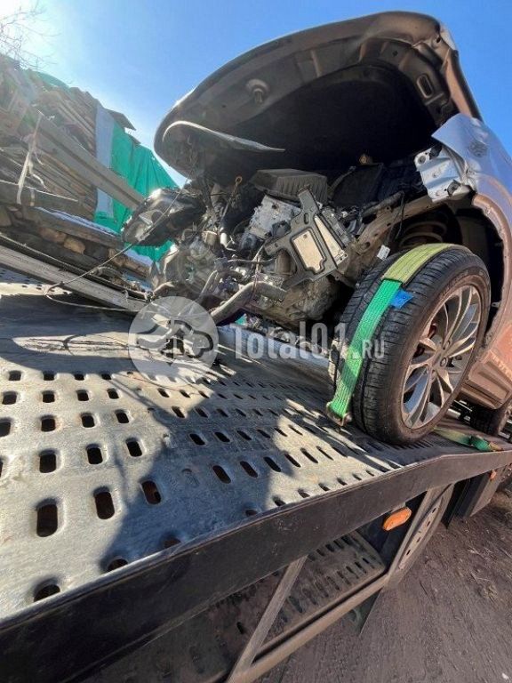 Фото Geely Coolray 6