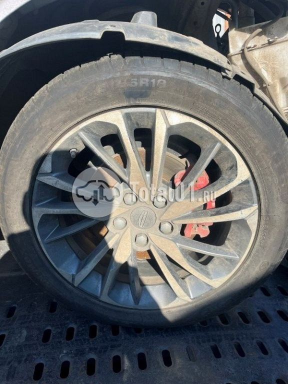 Фото Geely Coolray 20