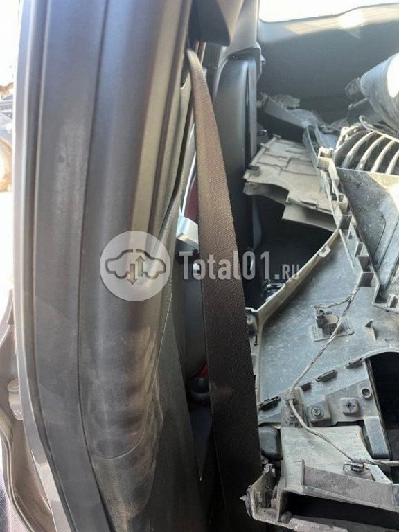 Фото Geely Coolray 56