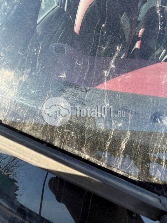 Фото Geely Coolray 80