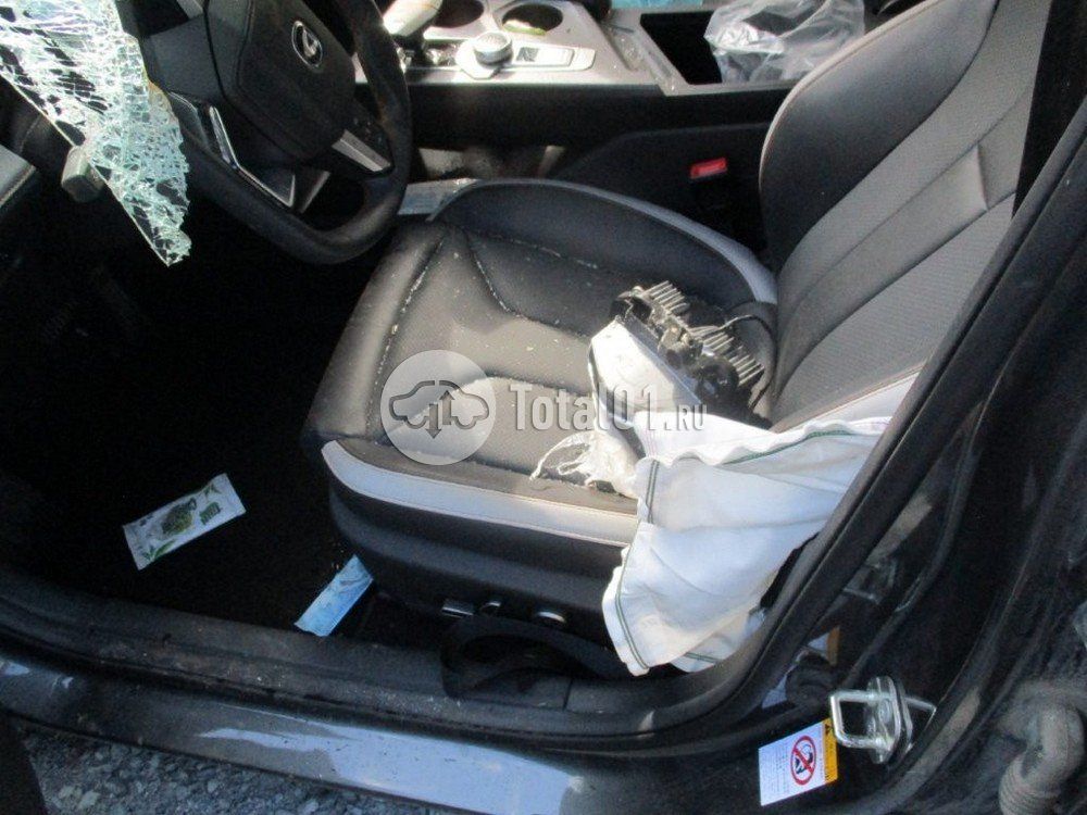 Фото Changan UNI-V 56