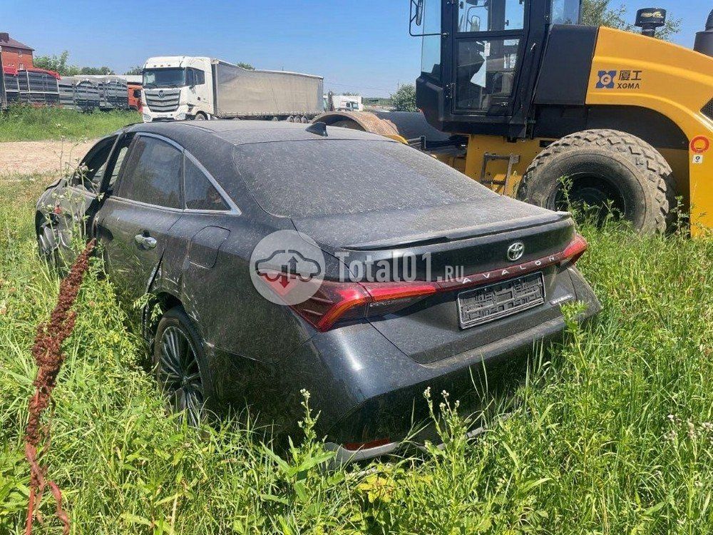 Фото Toyota Avalon 28