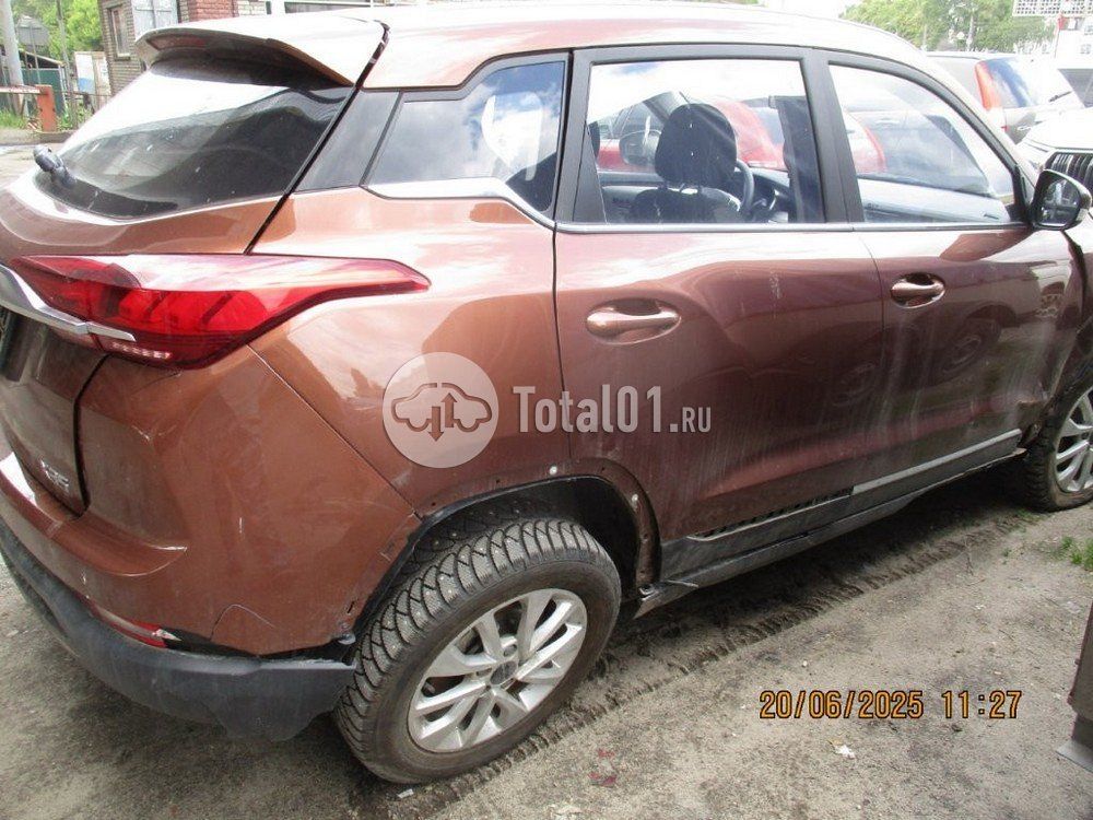 Фото BAIC X35 16