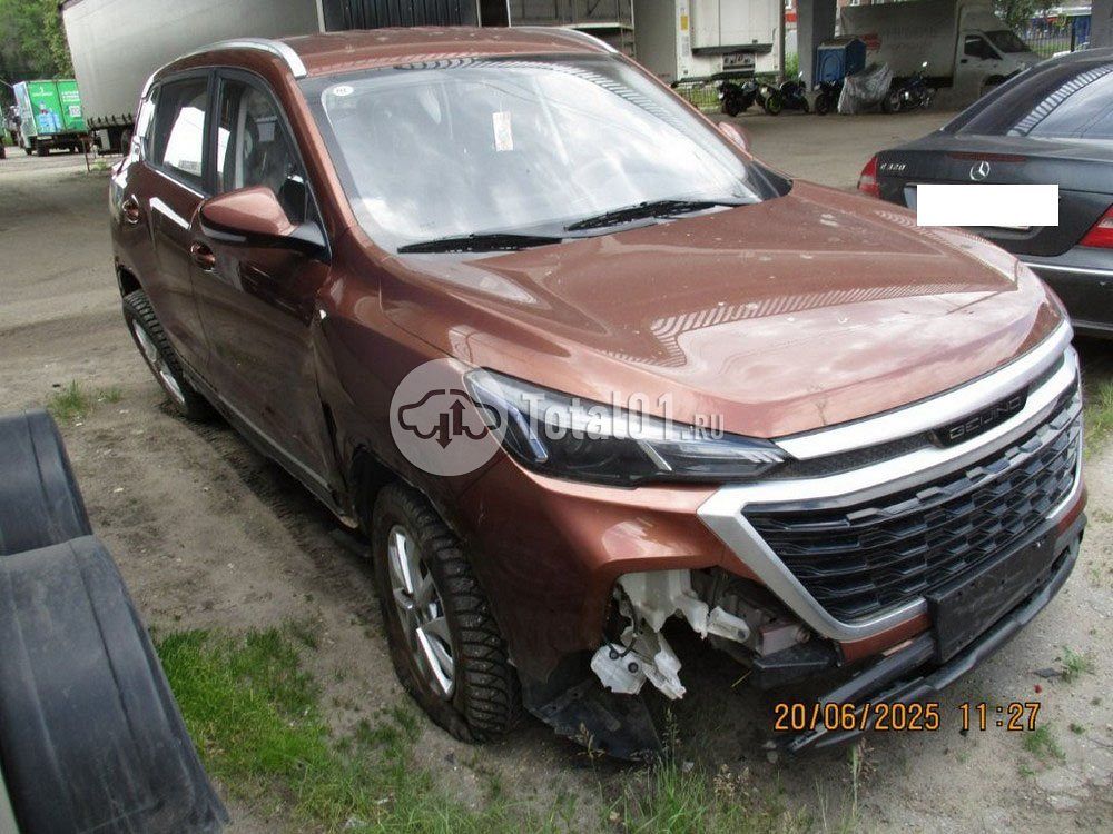 Фото BAIC X35 20