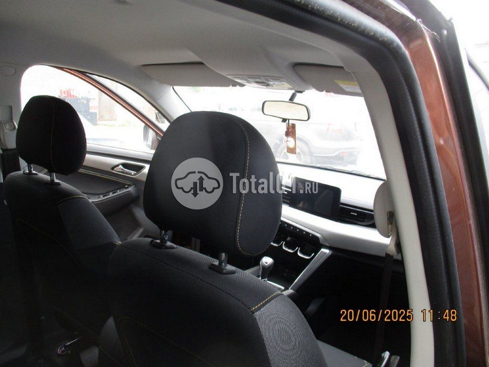 Фото BAIC X35 280