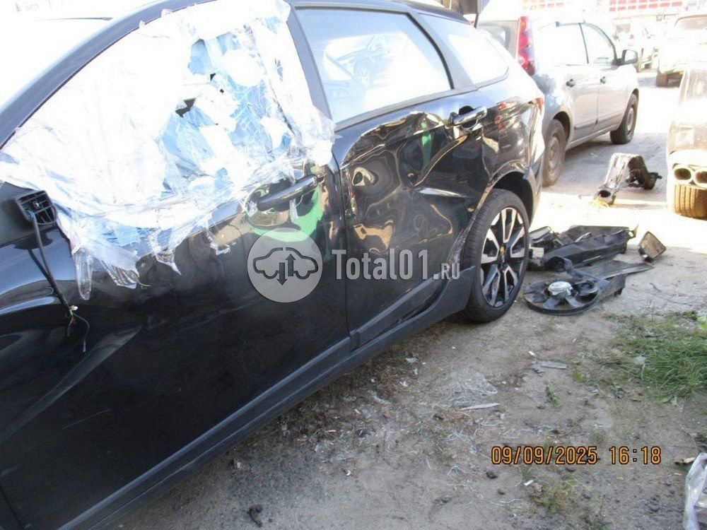 Фото ВАЗ (LADA) Vesta 10