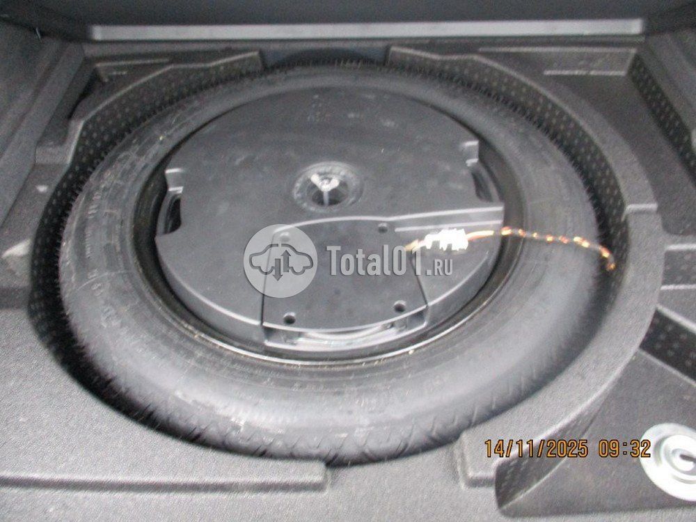 Фото Audi Q3 300