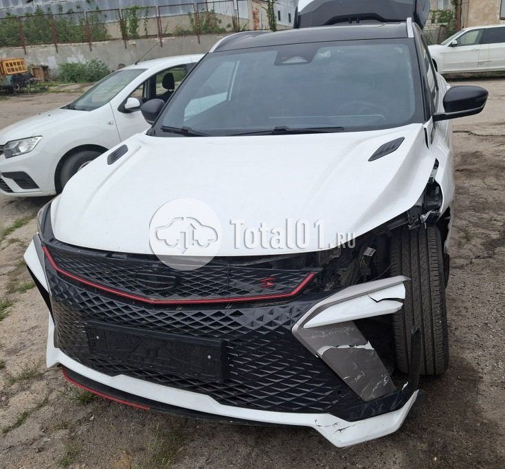 Фото Geely Coolray 2