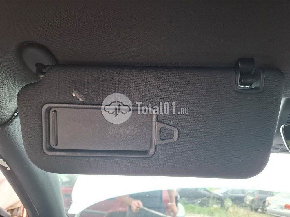 Фото Geely Coolray 12