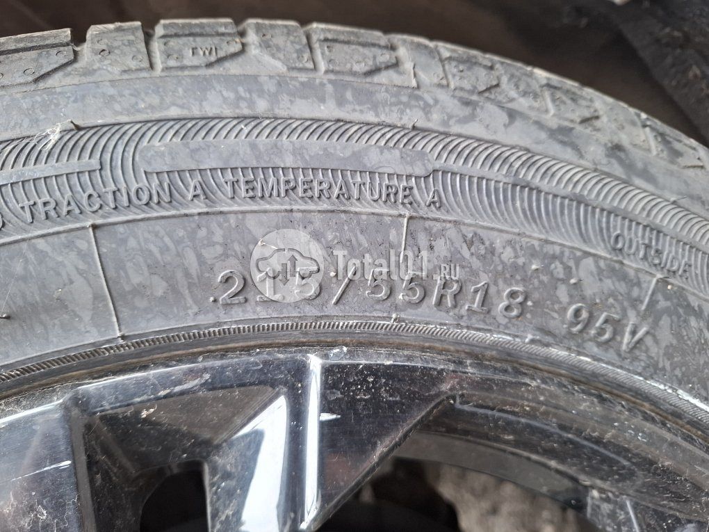 Фото Geely Coolray 80