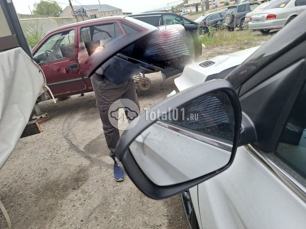 Фото Geely Coolray 90