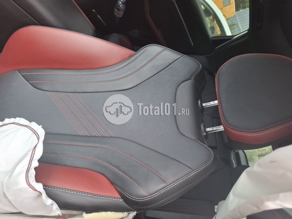 Фото Geely Coolray 156