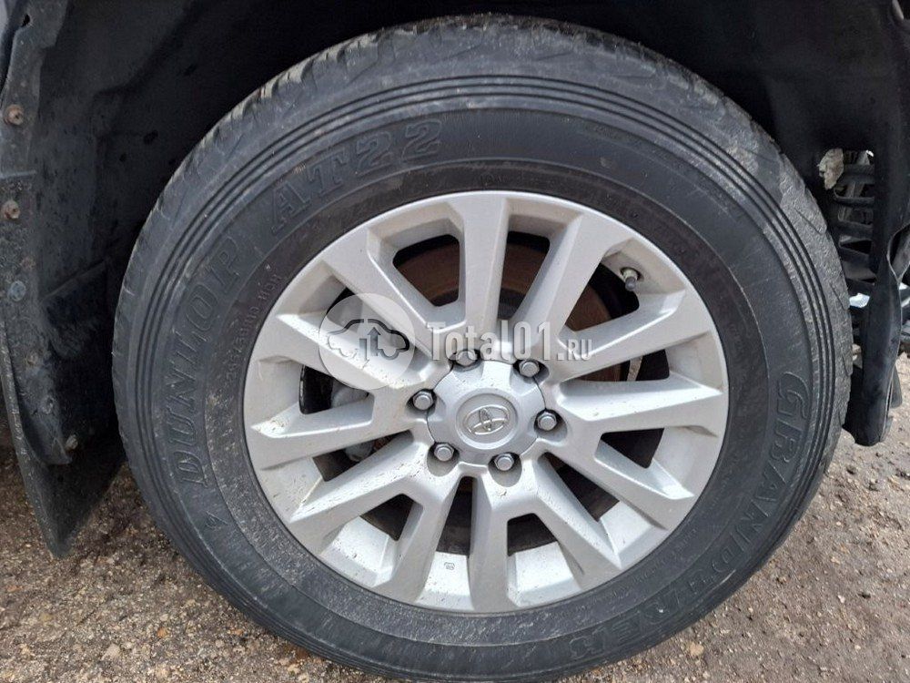 Фото Toyota Land Cruiser Prado 34