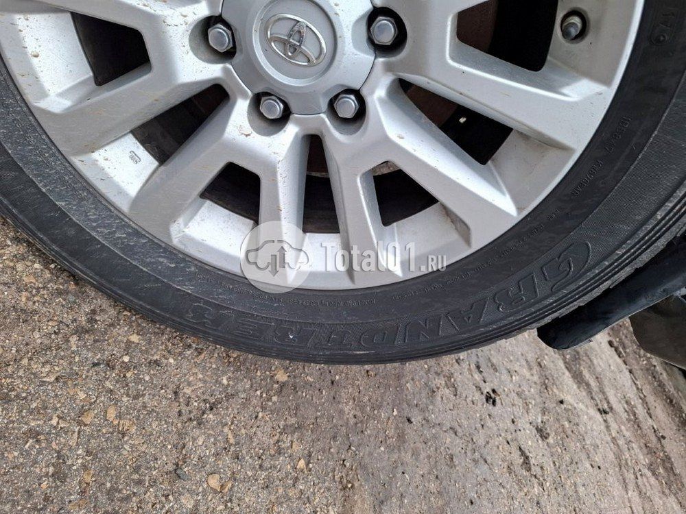 Фото Toyota Land Cruiser Prado 36