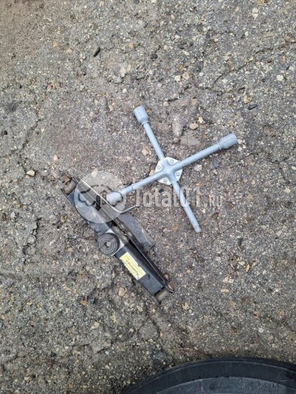 Фото Toyota Land Cruiser Prado 86