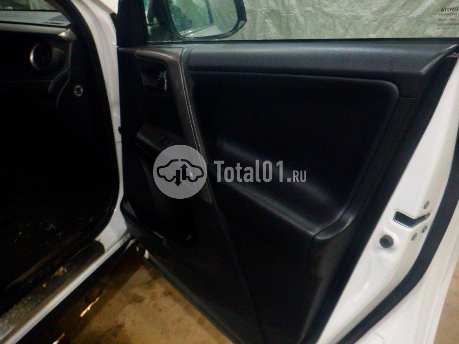 Фото Toyota RAV4 20