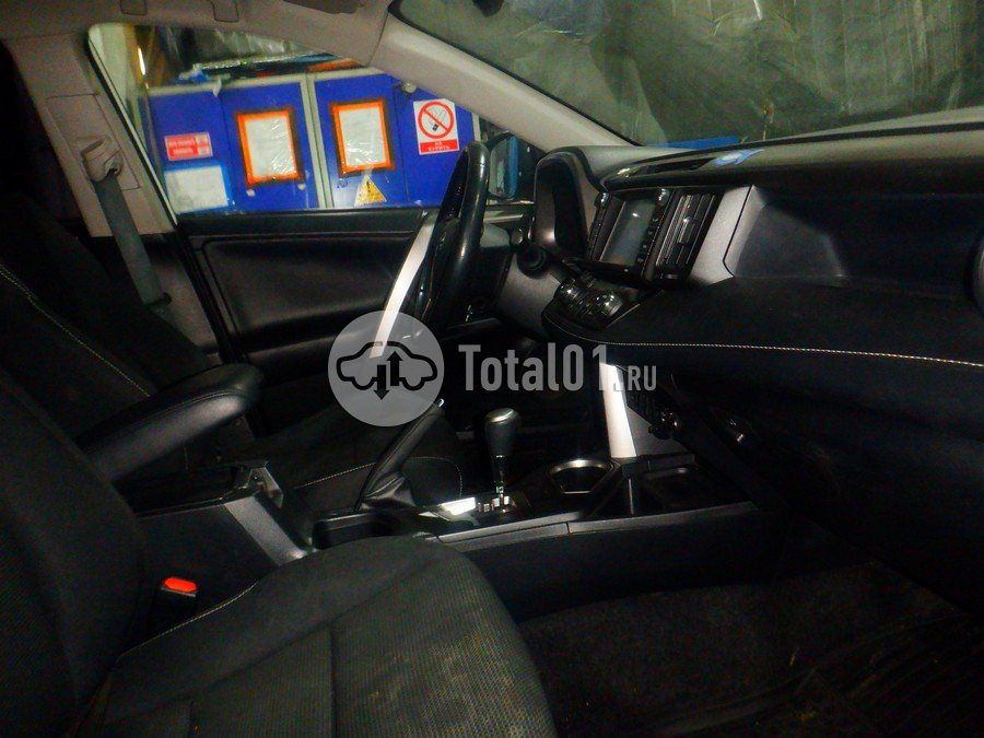 Фото Toyota RAV4 22