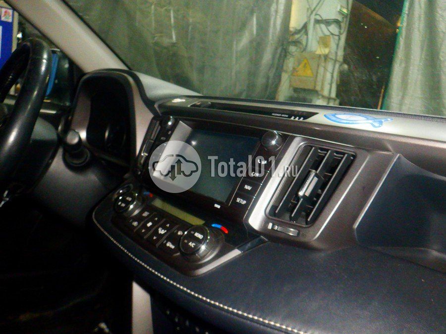 Фото Toyota RAV4 32