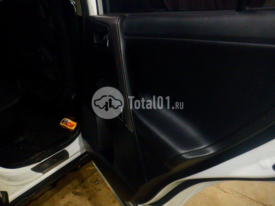 Фото Toyota RAV4 40