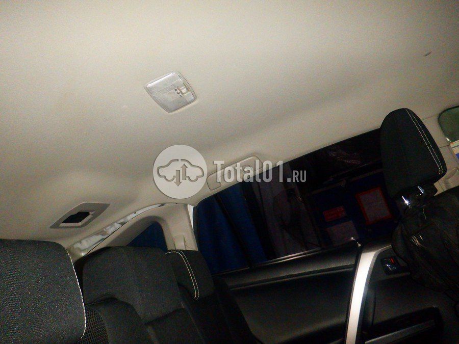 Фото Toyota RAV4 44