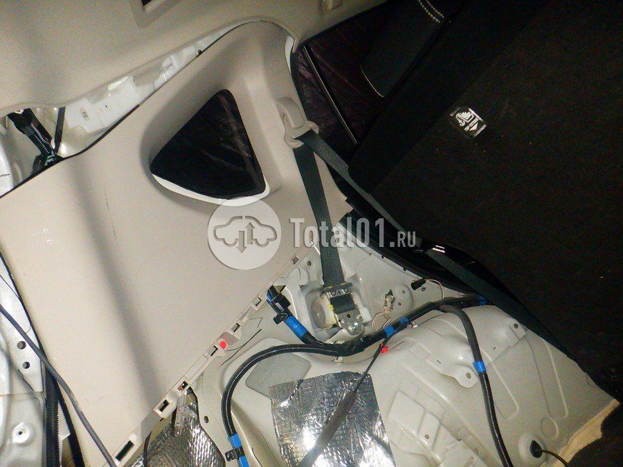 Фото Toyota RAV4 68