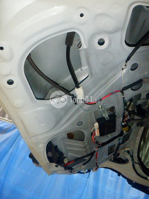 Фото Toyota RAV4 74