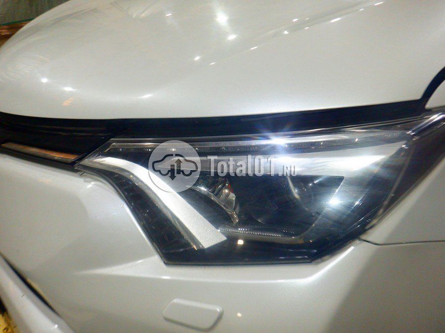 Фото Toyota RAV4 160