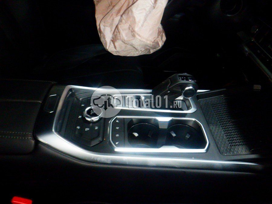 Фото GWM Tank 400 32