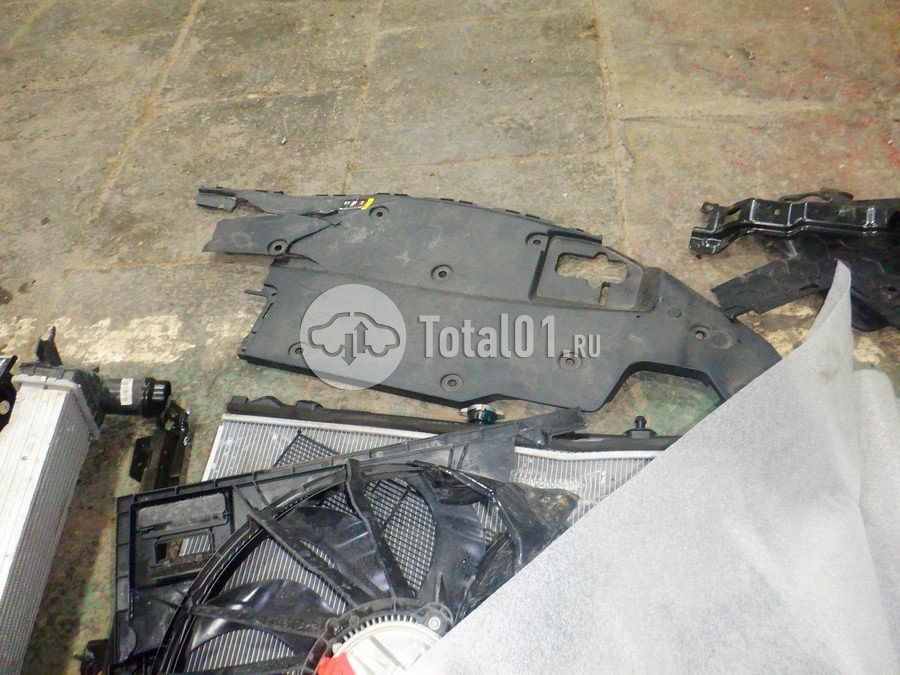 Фото GWM Tank 400 370