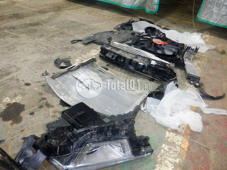 Фото GWM Tank 400 400