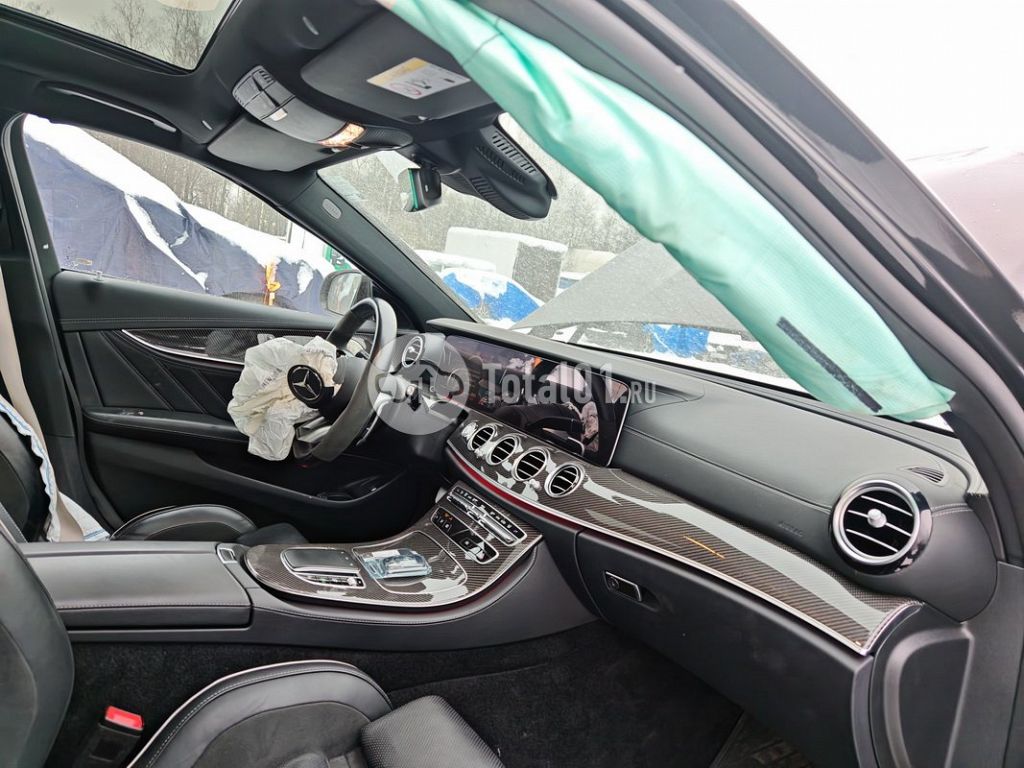 Фото Mercedes-Benz E-класс AMG 8
