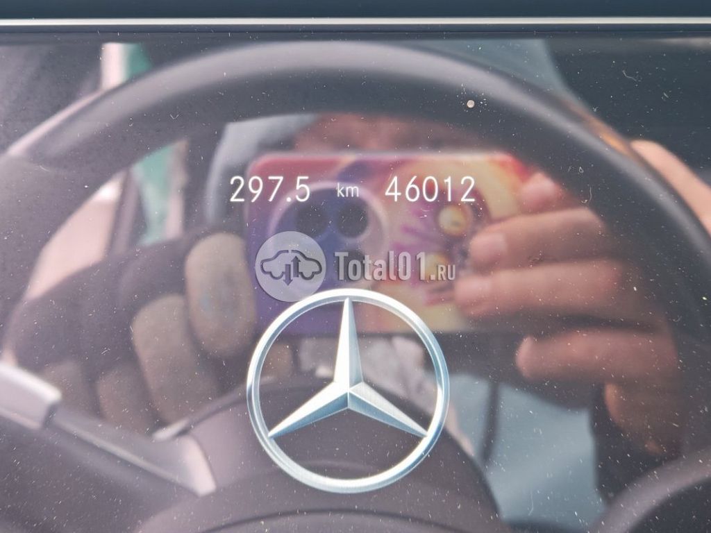 Фото Mercedes-Benz E-класс AMG 20