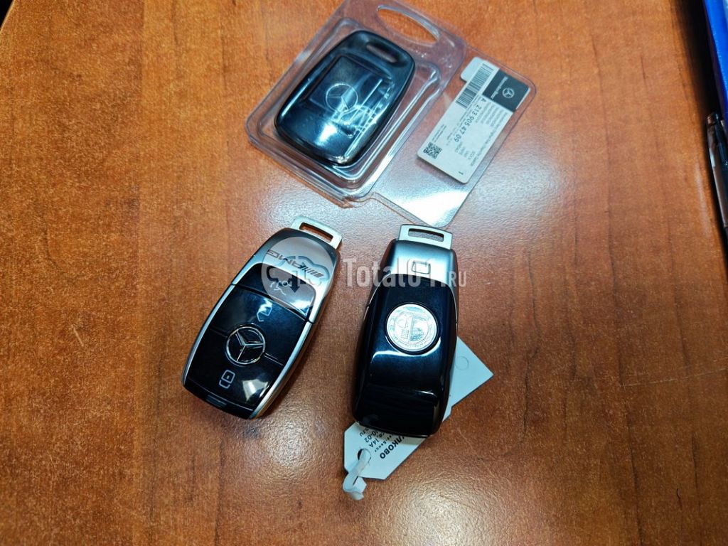 Фото Mercedes-Benz E-класс AMG 52