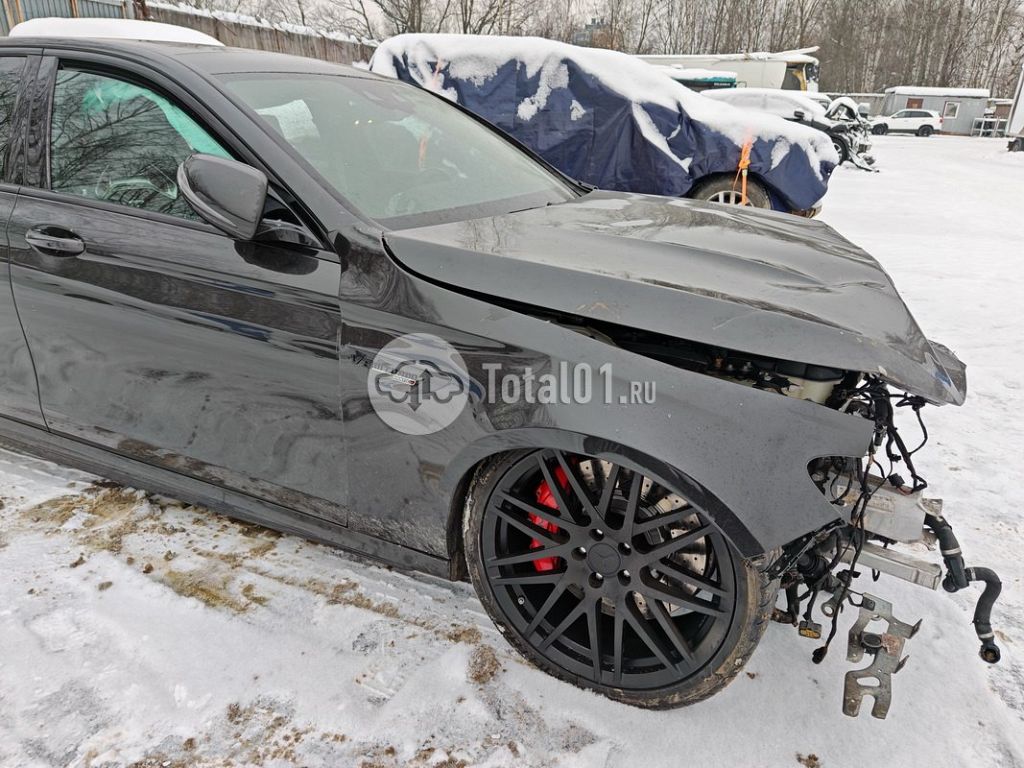 Фото Mercedes-Benz E-класс AMG 58