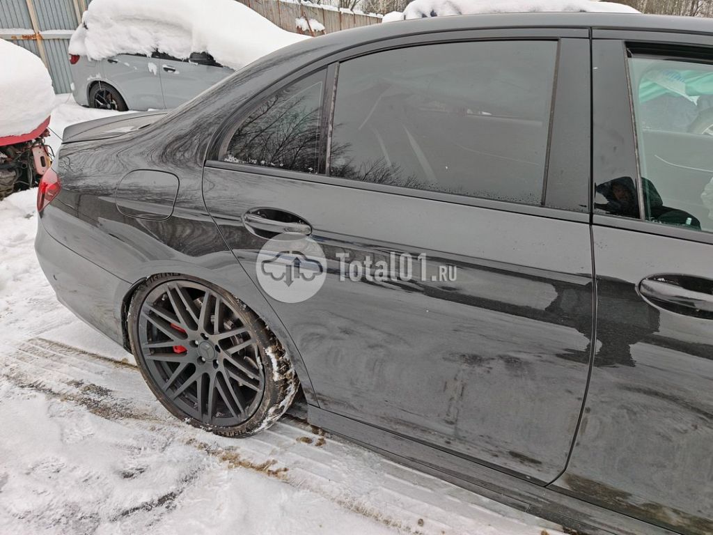 Фото Mercedes-Benz E-класс AMG 74