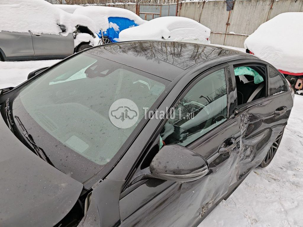 Фото Mercedes-Benz E-класс AMG 116