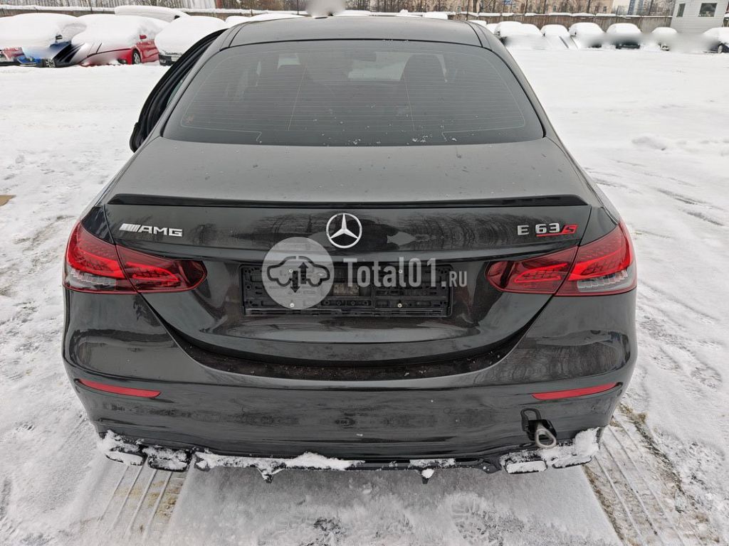 Фото Mercedes-Benz E-класс AMG 134