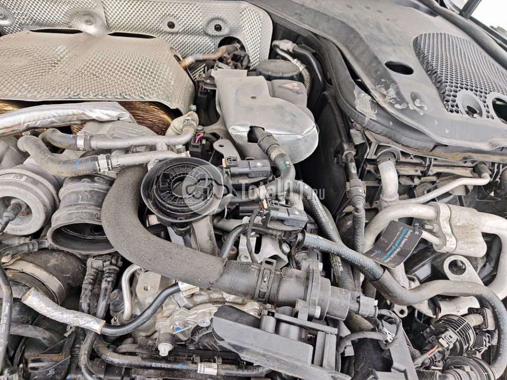 Фото Mercedes-Benz E-класс AMG 138