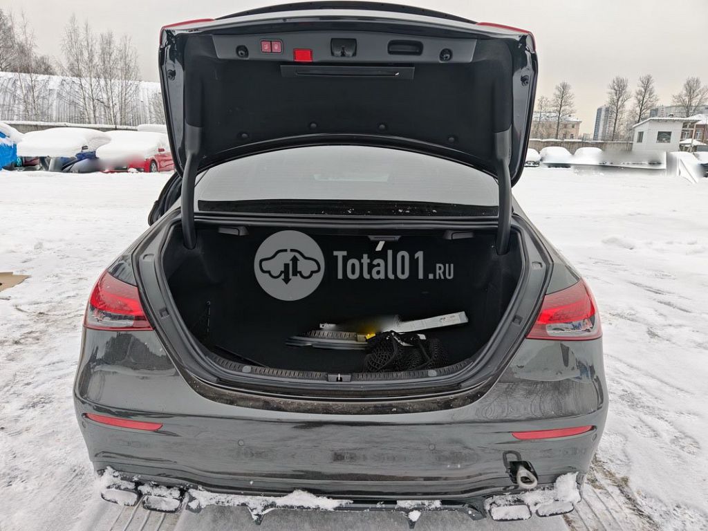 Фото Mercedes-Benz E-класс AMG 204