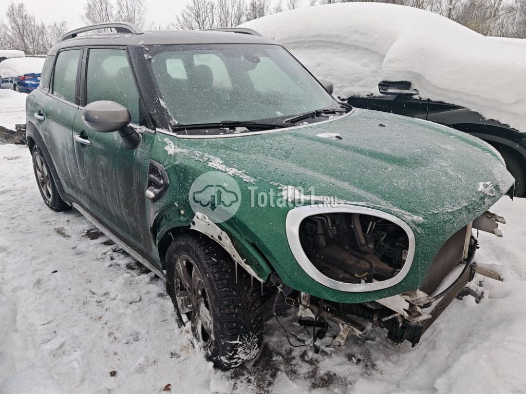 Фото MINI Cooper Countryman 2
