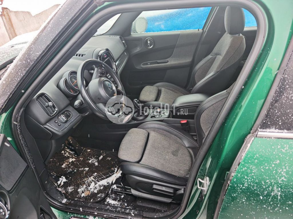 Фото MINI Cooper Countryman 138
