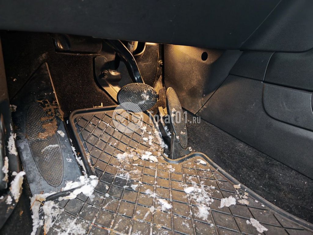 Фото MINI Cooper Countryman 140