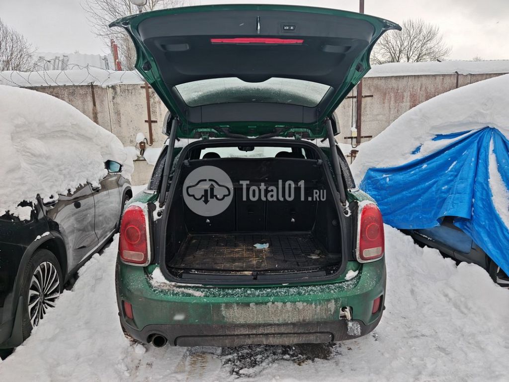 Фото MINI Cooper Countryman 170