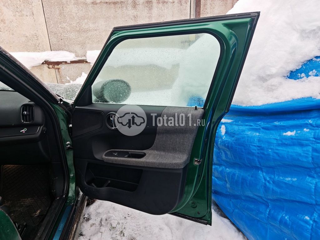 Фото MINI Cooper Countryman 200